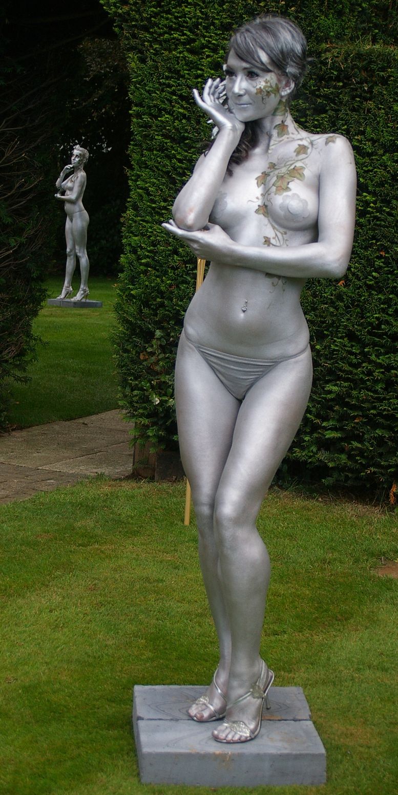 голая женская скульптура фото 33